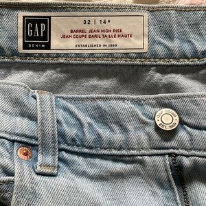 GAP Women's Barrel Jeans in Light Blue